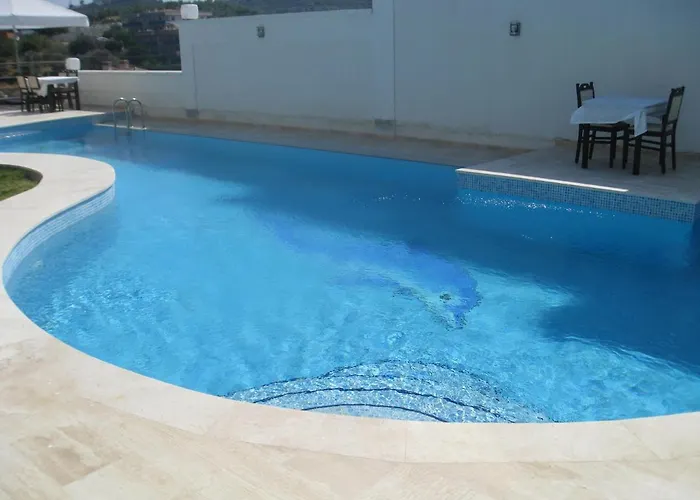 Boyalik Demirel & Отель Кешме