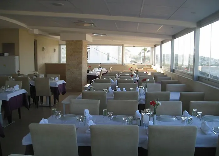 Boyalik Demirel & * Кешме