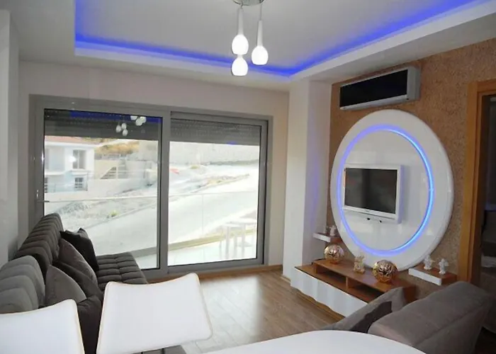 Boyalik Demirel & * Кешме