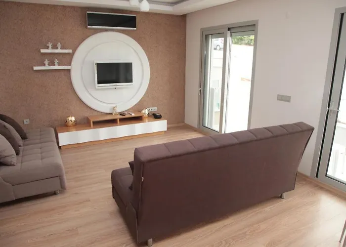 Boyalik Demirel & Отель Кешме