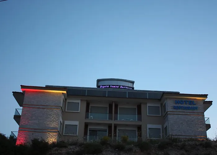 Отель Boyalik Demirel & *