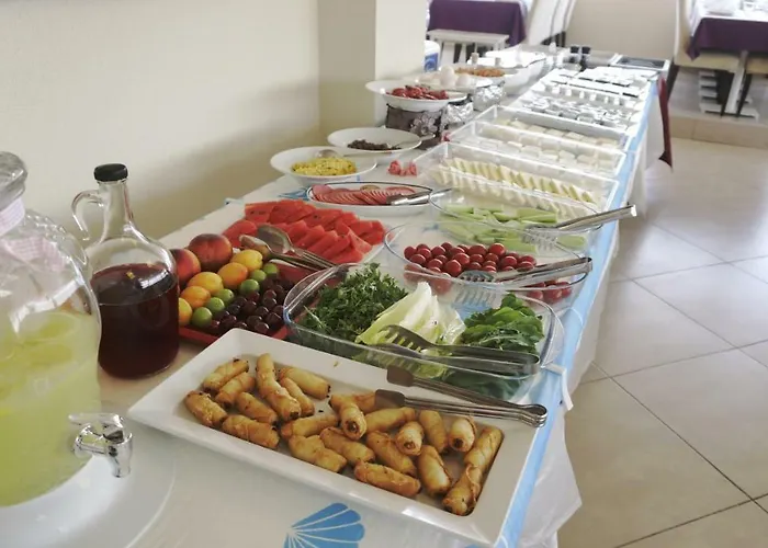 Boyalik Demirel & Отель Кешме